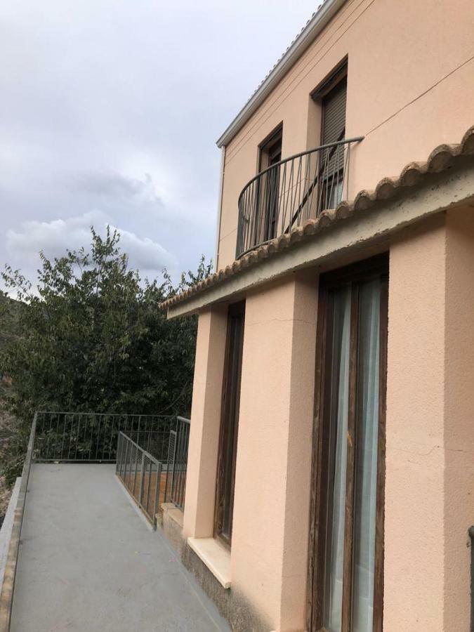 Casa Rural Casco Antiguo Nuévalos エクステリア 写真