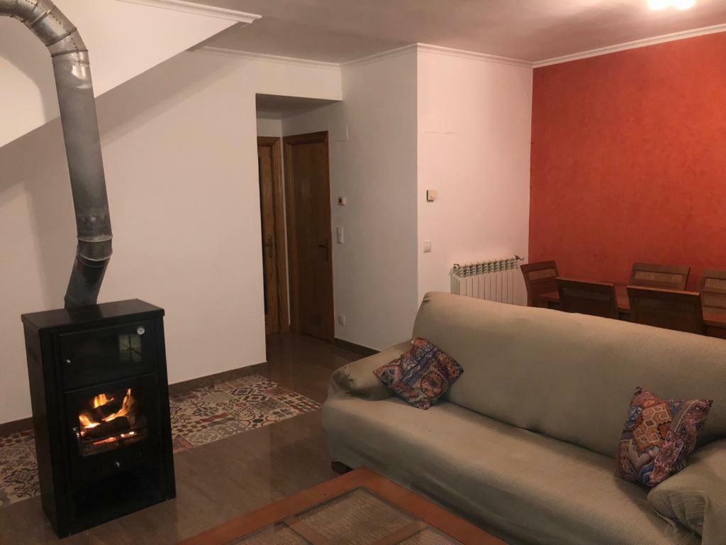 Casa Rural Casco Antiguo Nuévalos エクステリア 写真